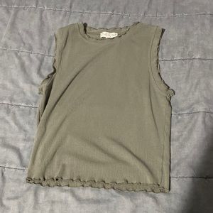 She and sky L olive color tank